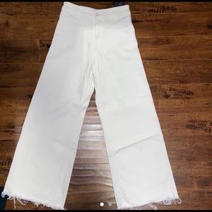 HIGH WAISTED FLARE JEANS